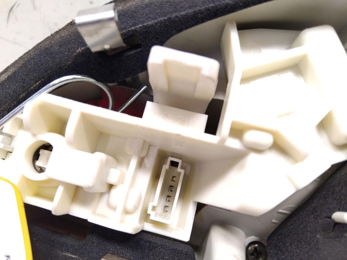 Opel Astra J Flie&szlig;heck orig. R&uuml;ckleuchte Heckleuchte innen links 5-t&uuml;rig BJ2010