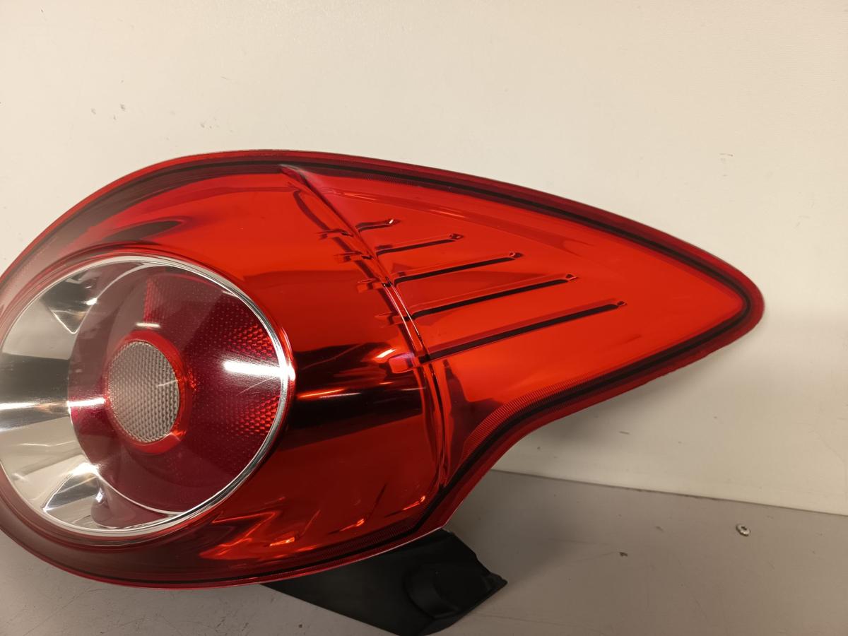 Ford KA RU8 Bj 2010 original Rück-Schluss-Heckleuchte rechts Beifahrer