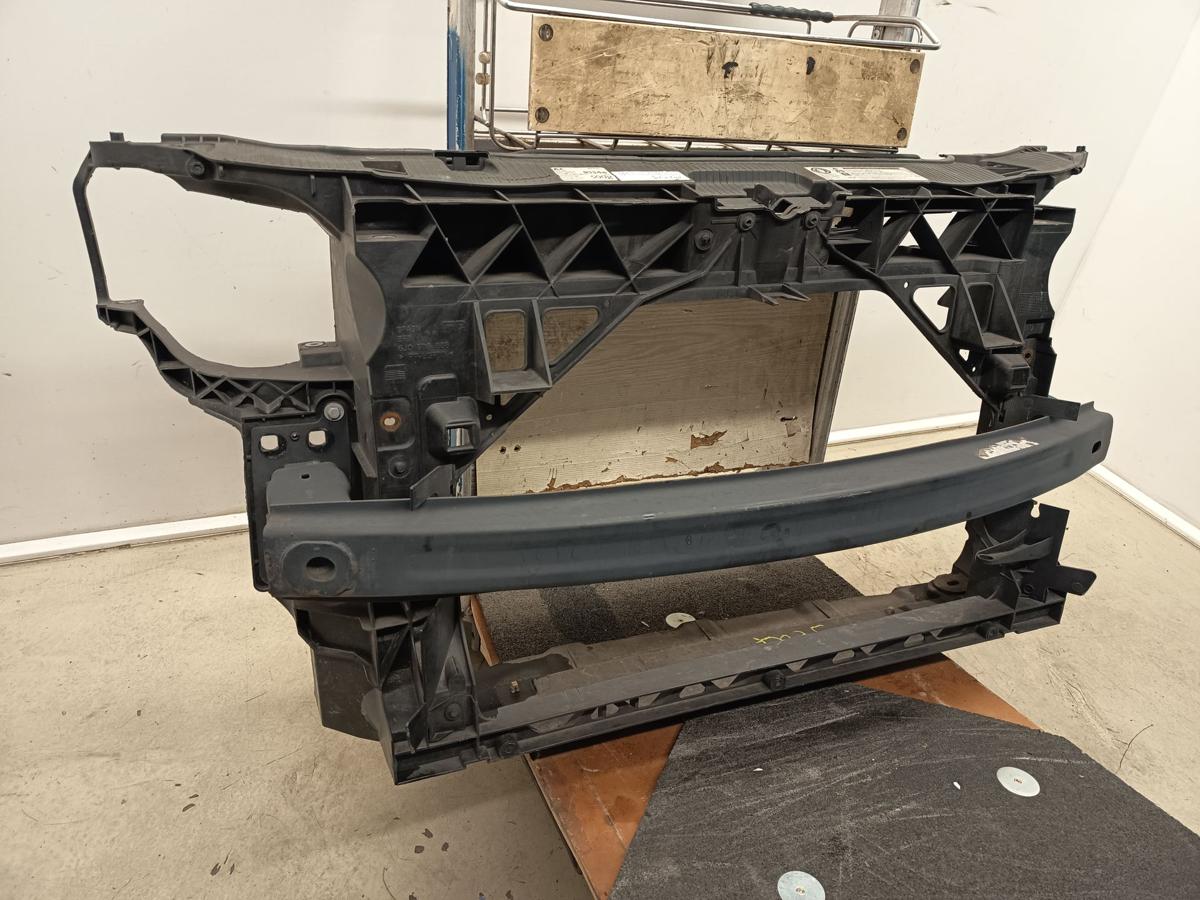 Seat Ibiza 6J Kombi orig Schlosstr&auml;ger Frontverkleidung 1.2l 55kW Benzin Bj 2011