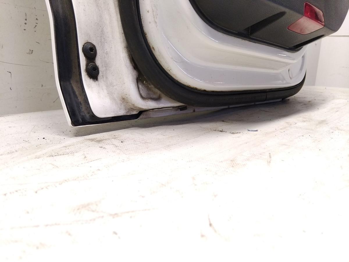 VW Golf Plus II 5M T&uuml;r hinten rechts LB9A Candywei&szlig; BJ2009