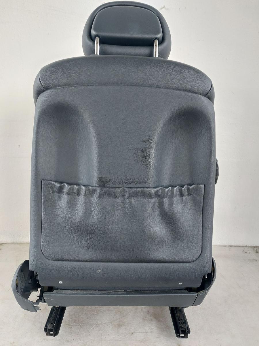 Mercedes E Klasse W211 Sitz vorn links Fahrersitz Teilleder Stoff Heizung