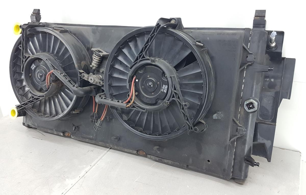 VW T4 K&uuml;hlerpaket mit Elektrol&uuml;fter 701121207B Bj1995 kurzer Vorbau