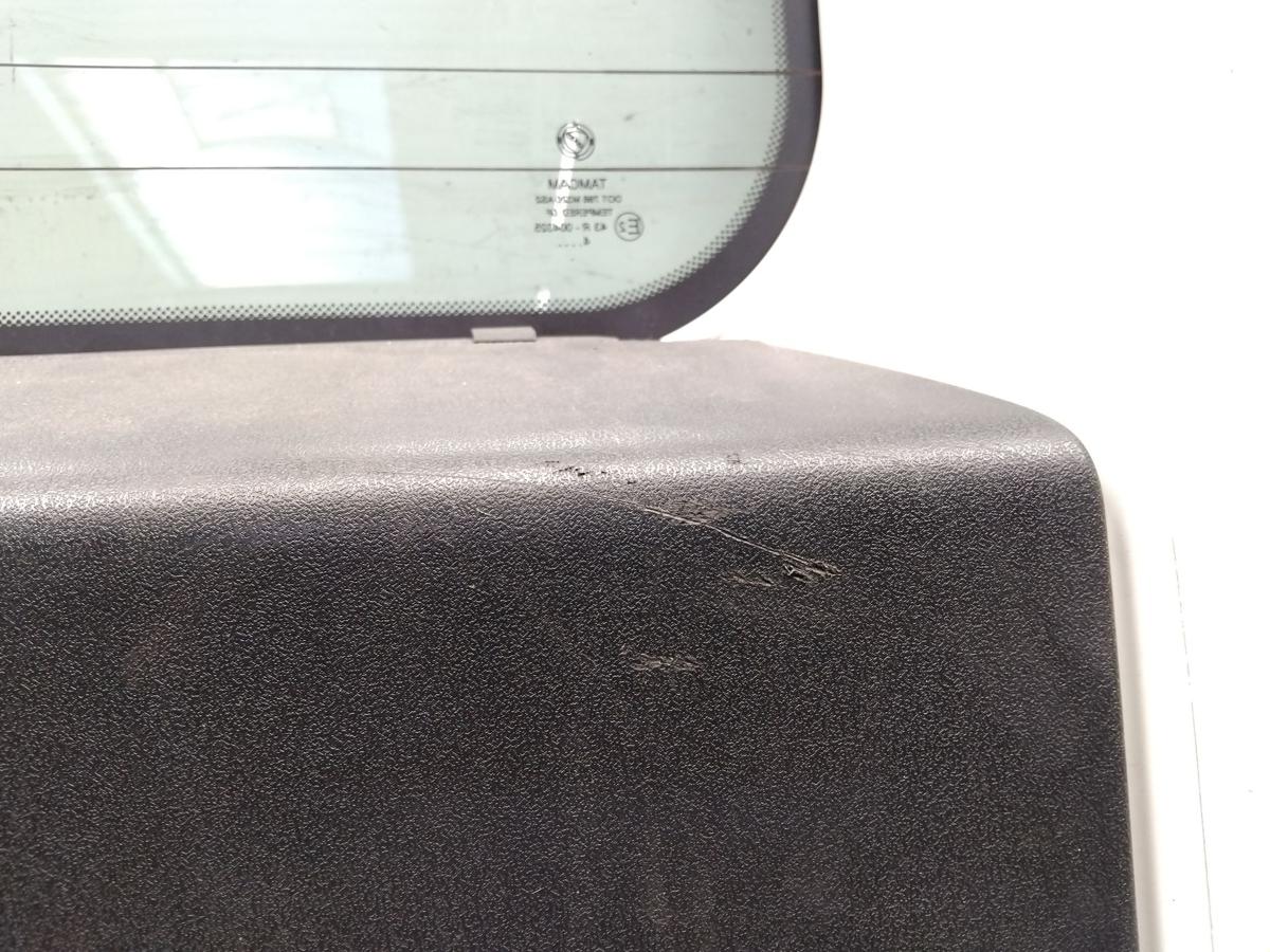 Opel Combo D Heckt&uuml;r Heckfl&uuml;gelt&uuml;r rechts polarweiss 249 mit Scheibe Bj.2014