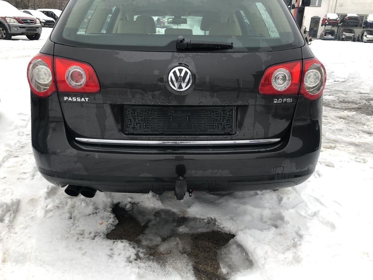 VW Passat 3C Variant Sto&szlig;stange hinten Bumper Sto&szlig;f&auml;nger Hecksch&uuml;rze LC8Z braun