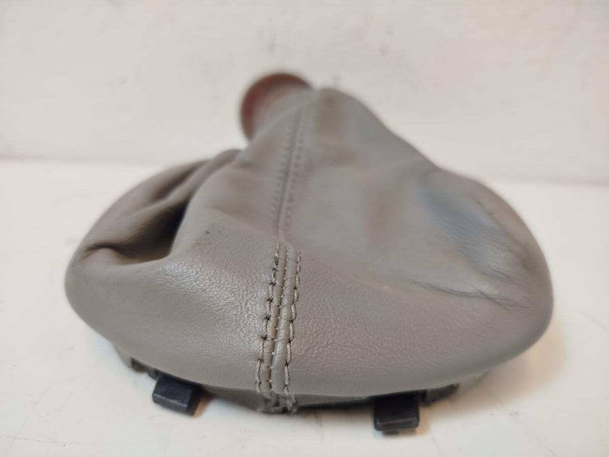 VW Passat 3BG 4 Motion Schaltknauf 6 Gang 3B0711113ATGRD Leder grau Holzknauf