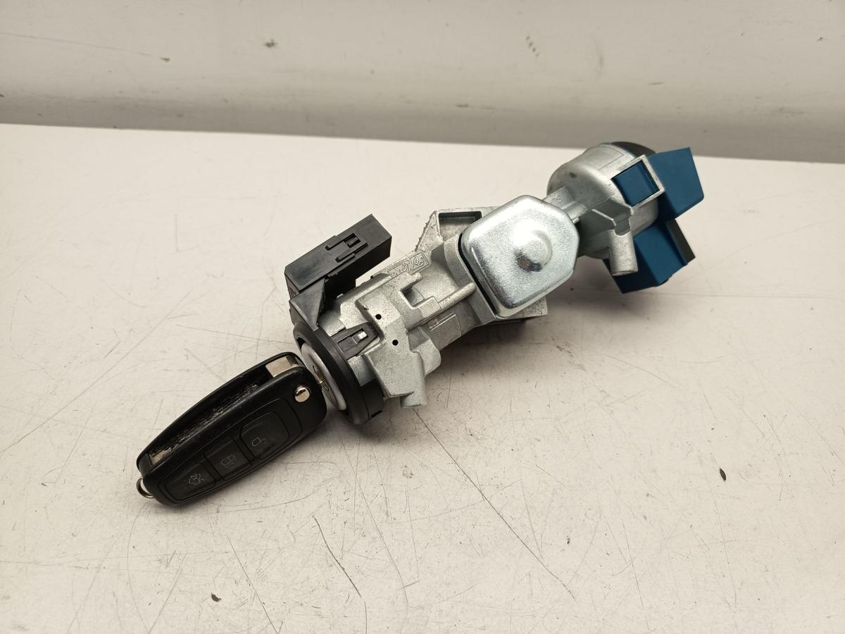 Ford Focus III original Z&uuml;ndschloss mit Schl&uuml;ssel 3M513F880AE Bj 2015