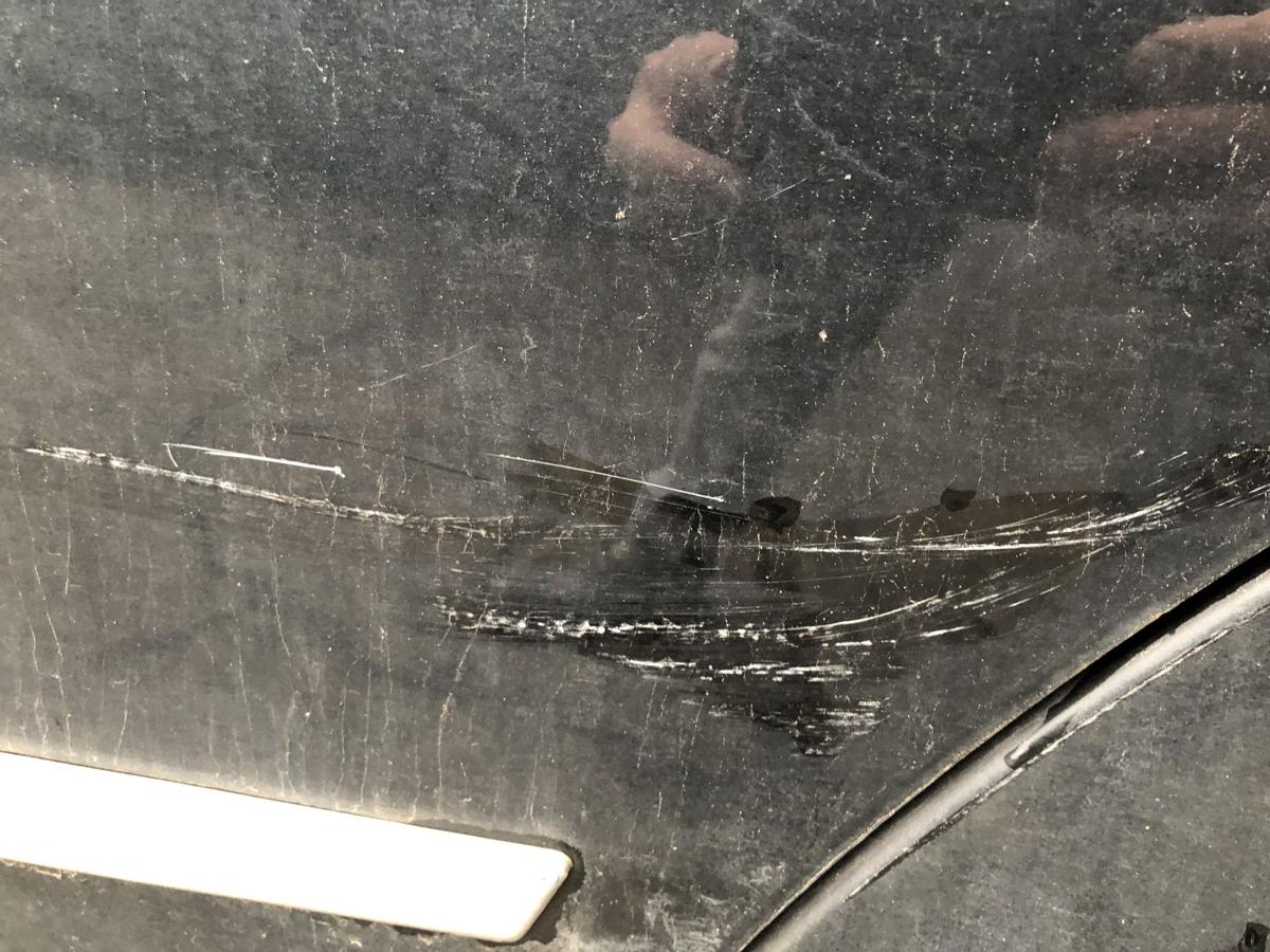 Chrysler Grand Voyager RT Schiebetür hinten links im Rohbau QXR schwarz