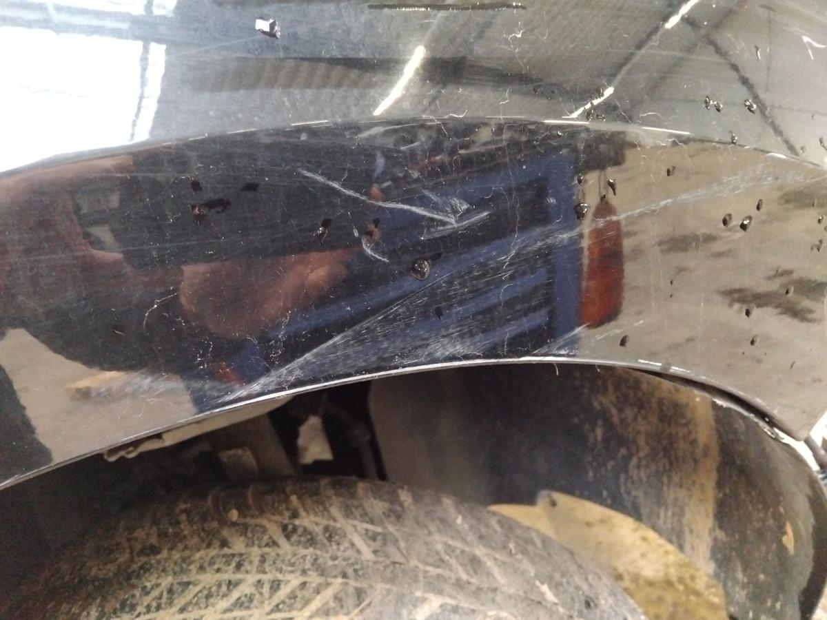 Peugeot 308 I original Kotfl&uuml;gel vorn rechts KTV black perla nera BJ2011