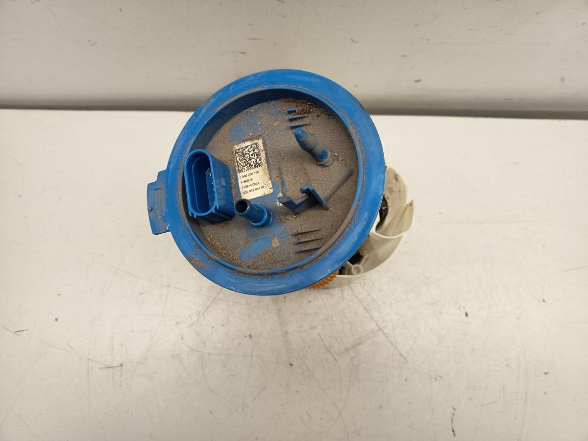 Seat Leon 5F original Kraftstoffpumpe 5Q0919051M Baujahr 2015