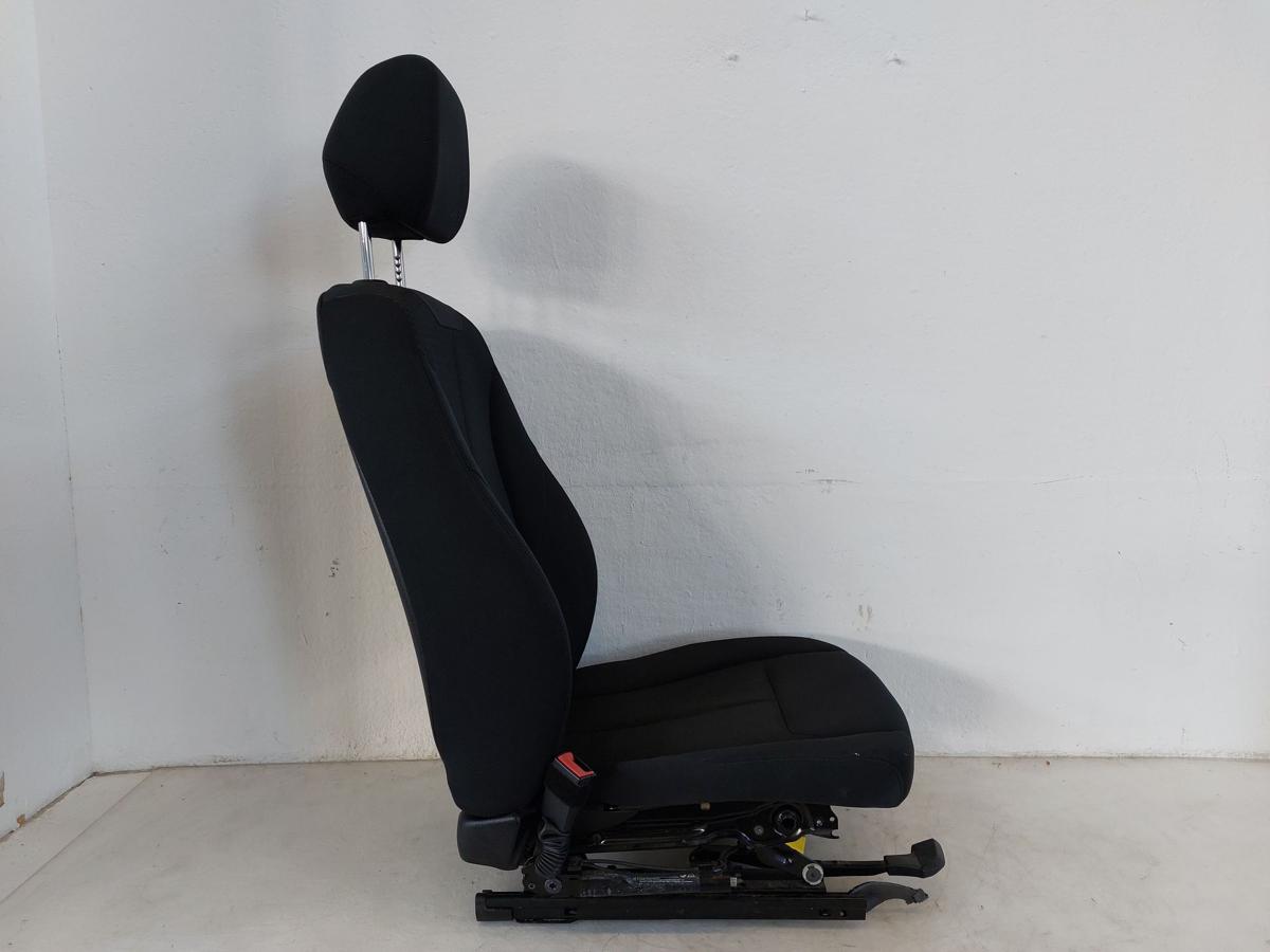 BMW 1er F20 Sitz vorn links Fahrersitz Stoff mit Heizung Autositz Stoffsitz
