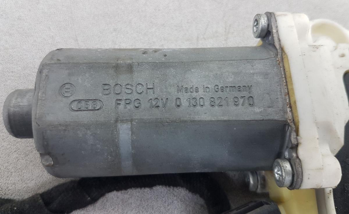 Mercedes E Klasse W211 Fensterhebermotor vorn links A2118202942 0130821970 Bj07