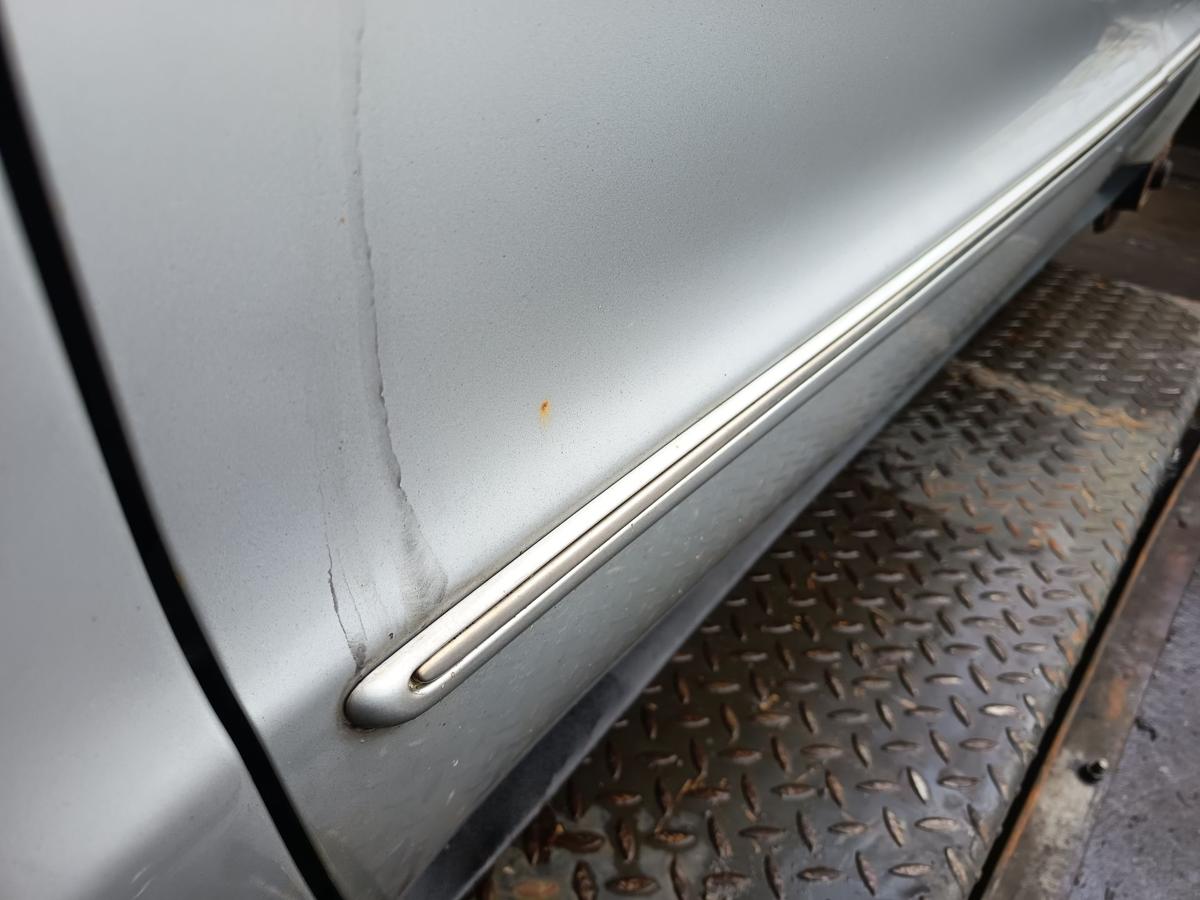 Mercedes W168 Mopf original T&uuml;r vorn links Fahrer Rost 761 Polarsilber Bj 2001