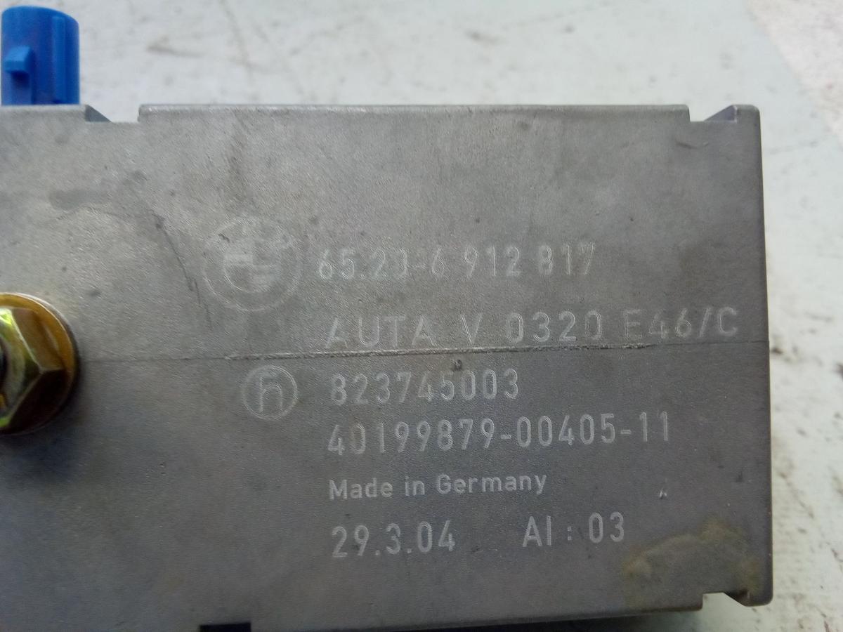 BMW 3-er E46 Cabrio Bj. 2004 Antennenverst&auml;rker Antennenweiche 65206912817