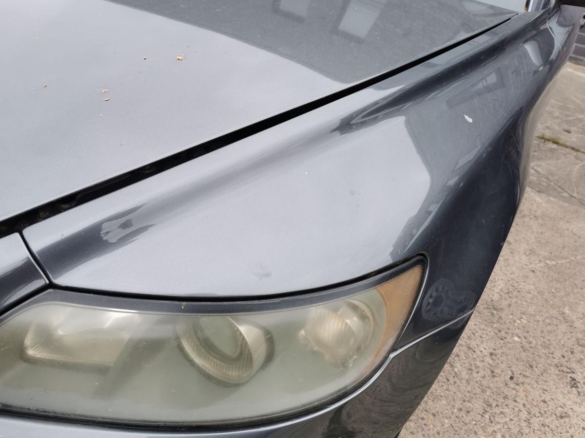 Volvo V50 M Kotflügel Fender Seitenwand vorn links 45500 Titanium Grey pearl -07 Volvo V50 M Kotflügel Fender Seitenwand vorn links 45500 Titanium Grey pearl -07