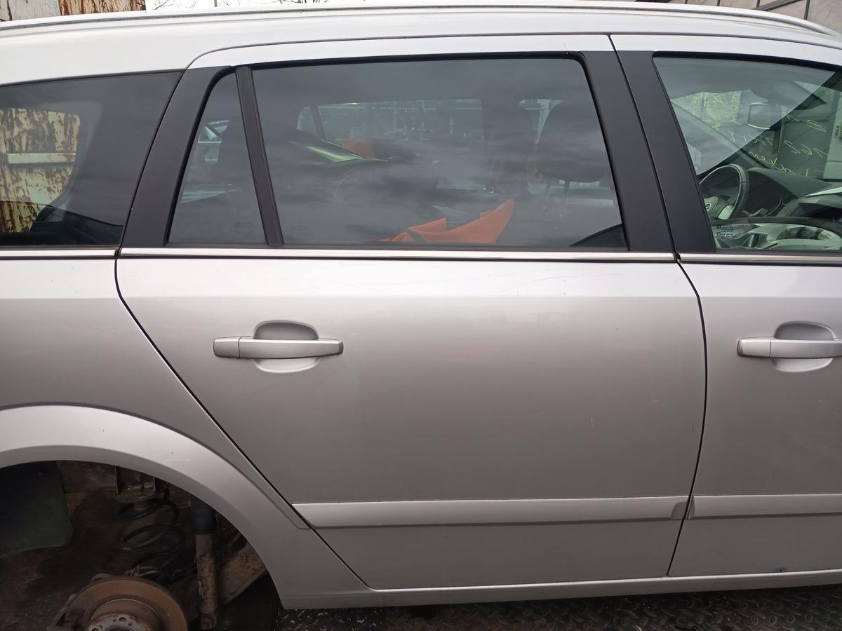 Opel Astra H Caravan Bj 2008 original Tür hinten rechts Z157 Starsilber III