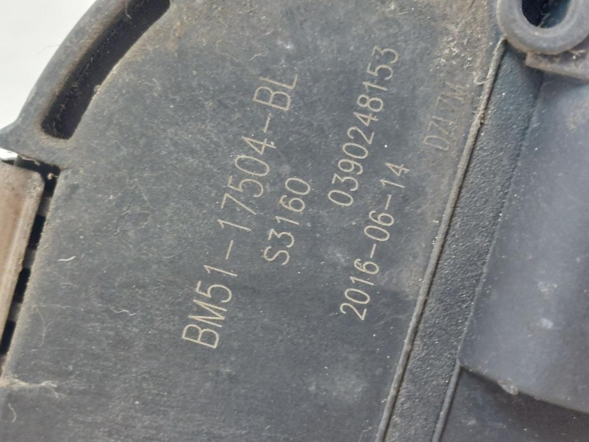 Ford Focus DYB CEW Turnier Wischermotor vorn rechts Scheibenwischermotor Bosch