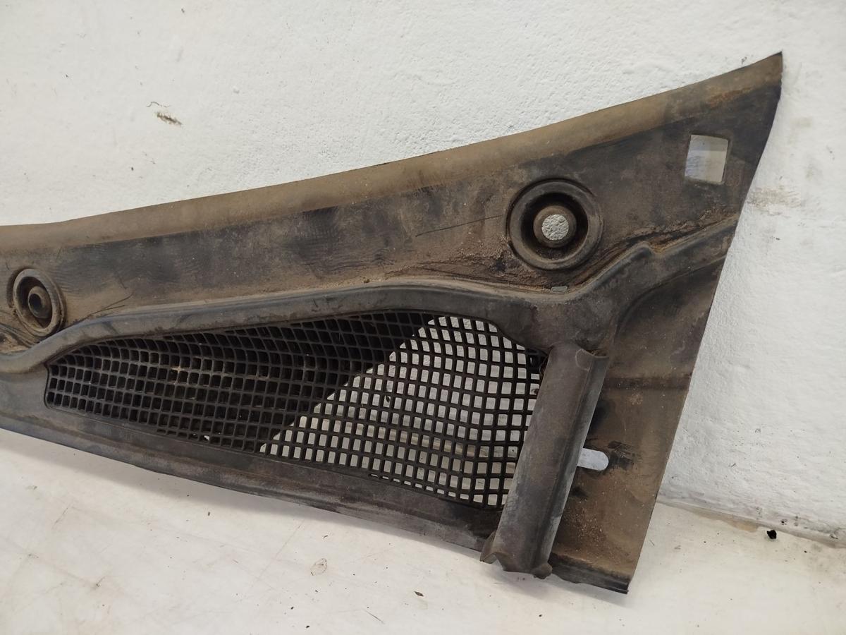 Renault Clio IV X98 TCe90 Windlauf Abdeckung Frontscheibe OEM