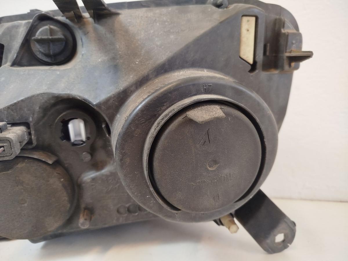 Dacia Duster 1 Typ HS Scheinwerfer rechts Frontscheinwerfer silberne Version OE