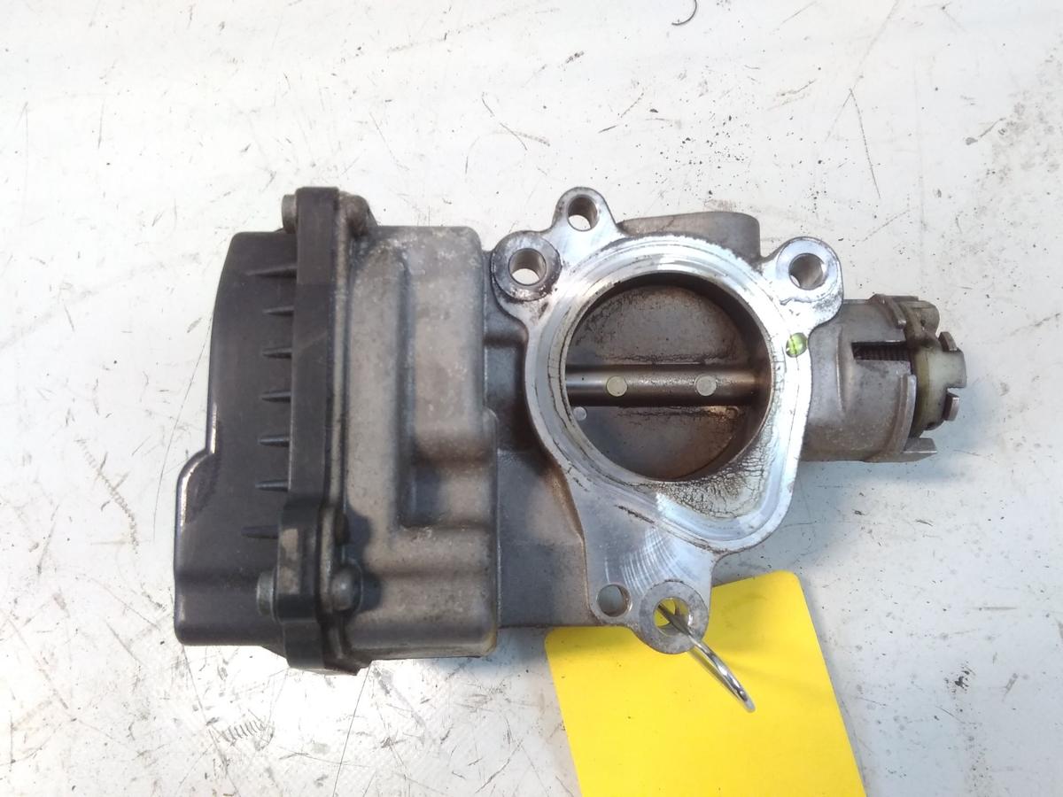 Peugeot 206 original Drosselklappenteil 1.4 55kw KFW Bj.2008