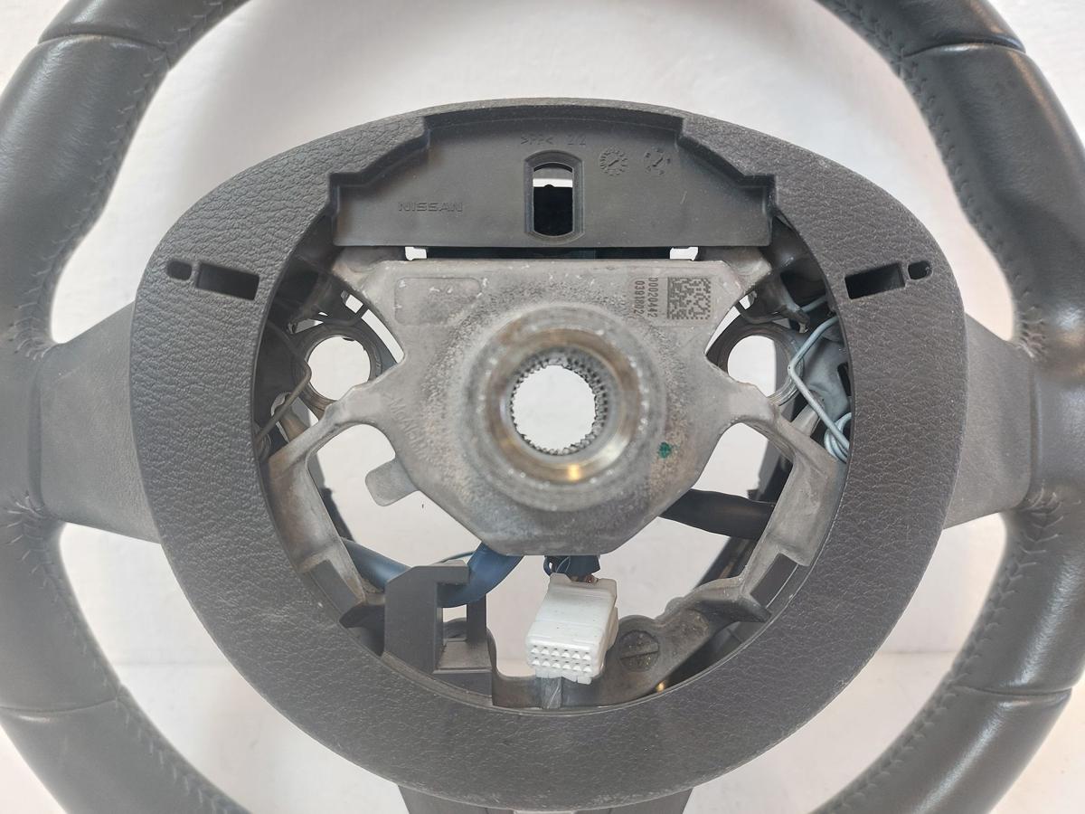 Nissan Qashqai J11 Lederlenkrad Lenkrad Leder mit Multifunktion OEM