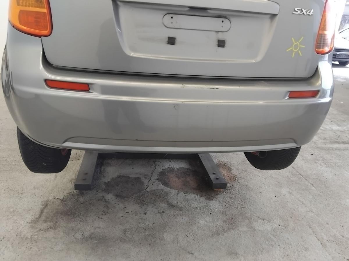 Suzuki SX4 original Sto&szlig;f&auml;nger Sto&szlig;stange hinten 5t&uuml;rig BJ2006 ZCD Galactic Gray