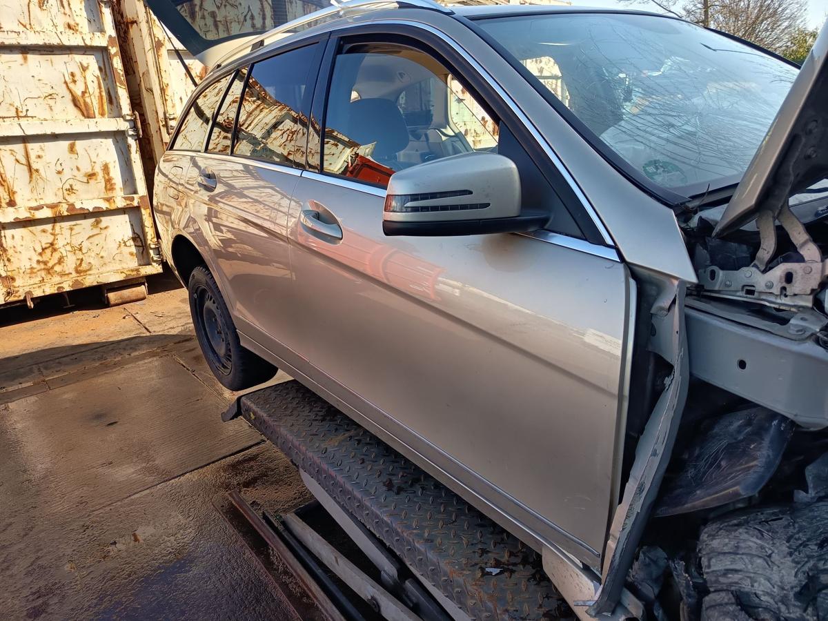 Mercedes S/W204 original T&uuml;r vorn rechts Beifahrer 794 Perlbeige Bj 2009