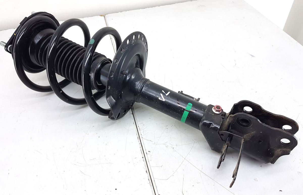 Mitsubishi Eclipse Cross Federbein vorn links Bj2023 54303W080P 2,4 72kw Allrad