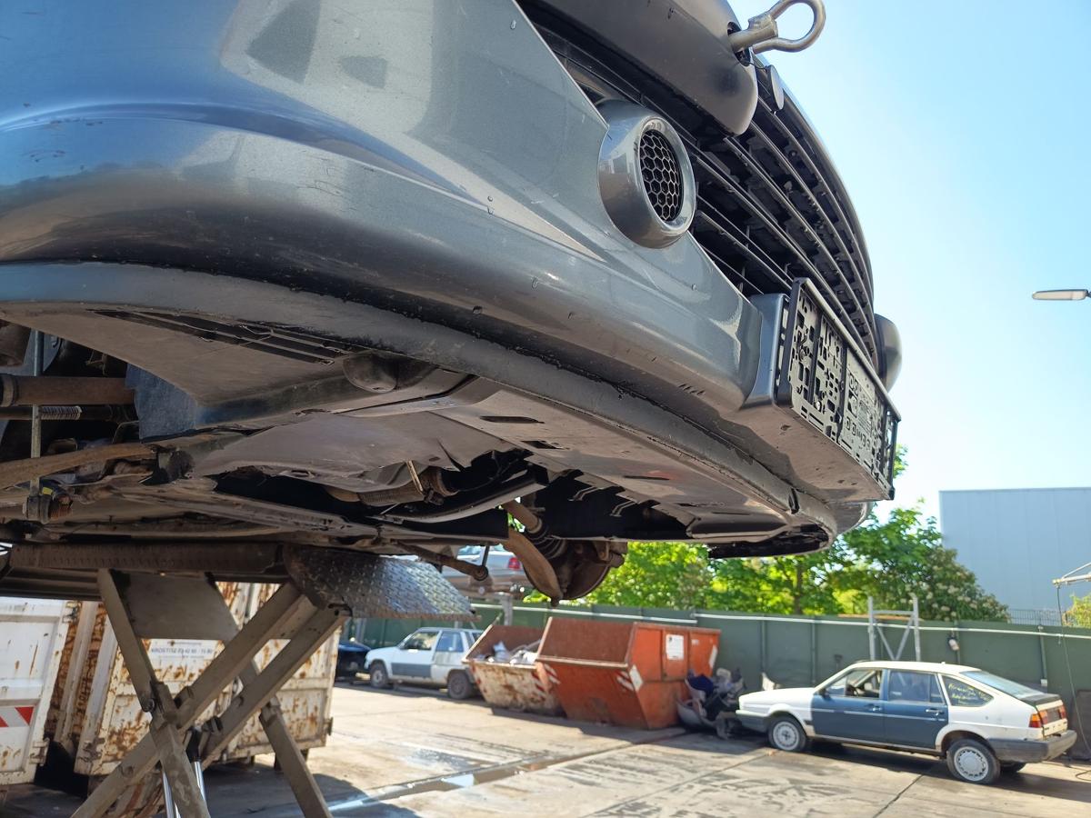 Peugeot 307 original Sto&szlig;stange F&auml;nger vorn Front EZW Eisengrau Bj 2006