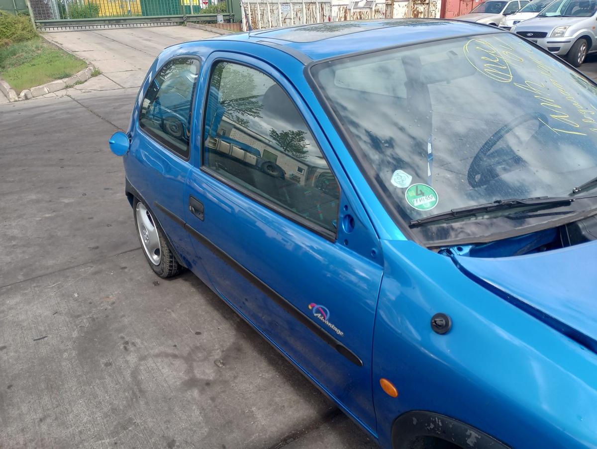 Opel Corsa B 3trg orig Tür rechts Beifahrer Z291 Ardenblau met Bj 1997