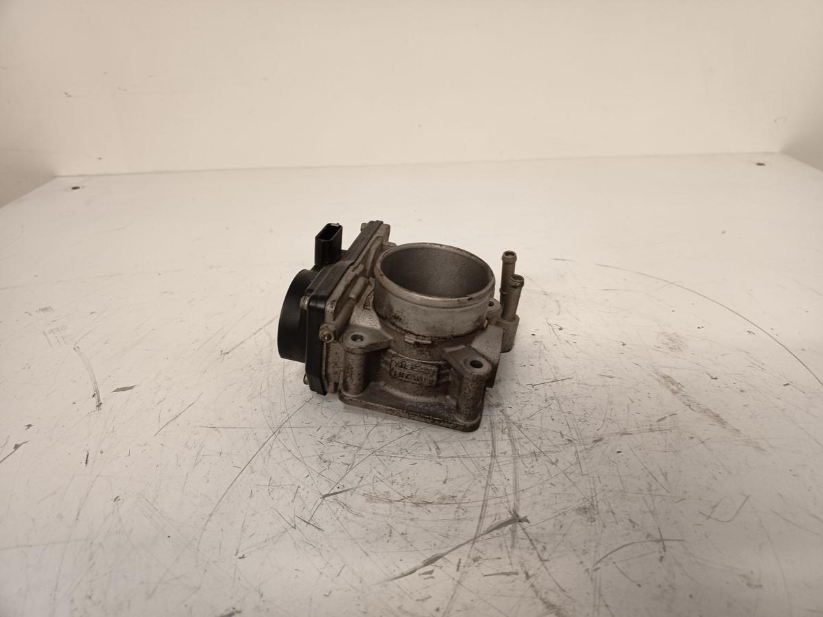 Nissan Tiida C11 orig Drosselklappe SERA 526-01 1,6l 81KW Benzin Bj 2008