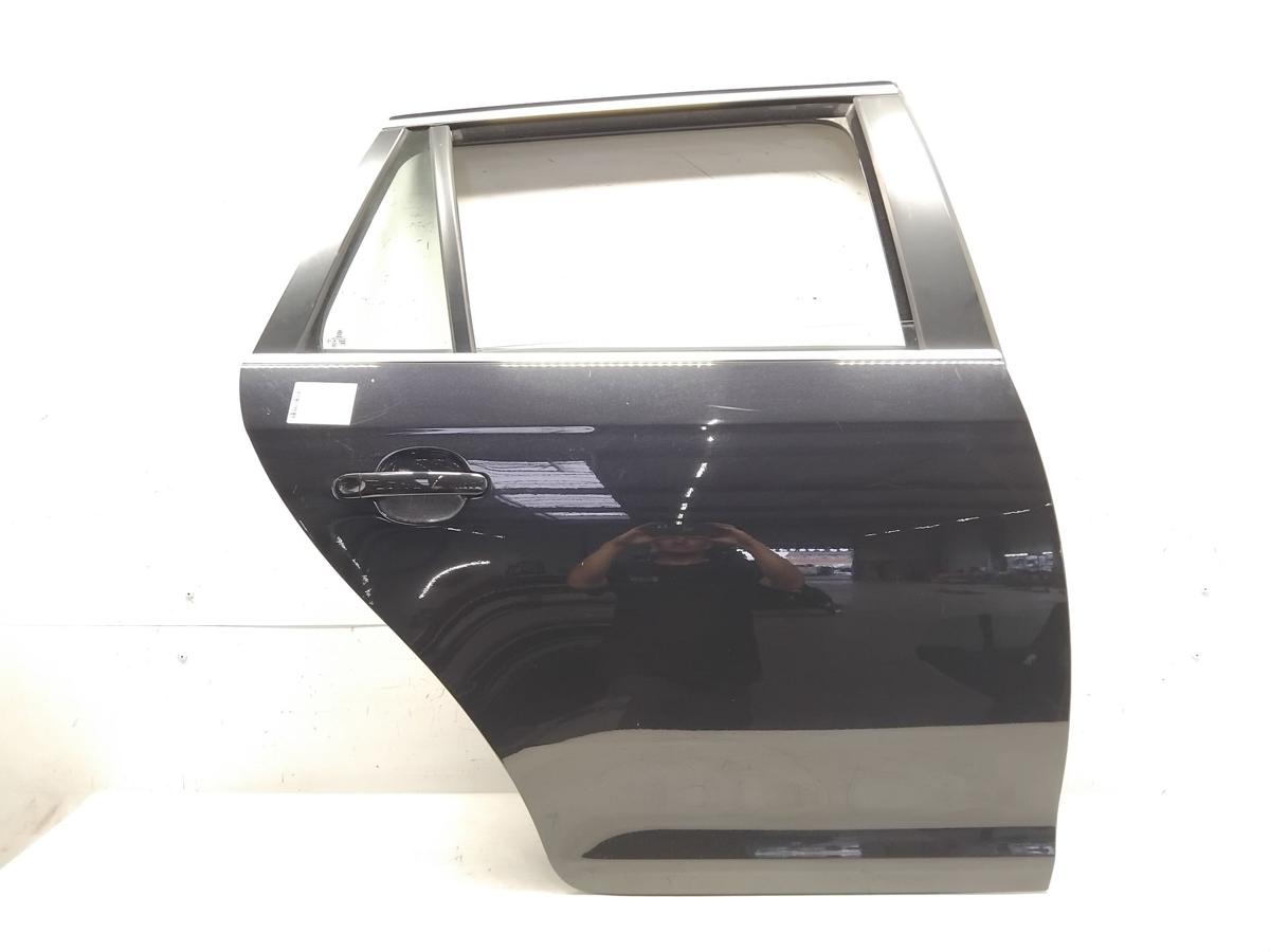 VW Golf 6 Variant T&uuml;r hinten rechts LC9X Orcaschwarzmetallic BJ2010
