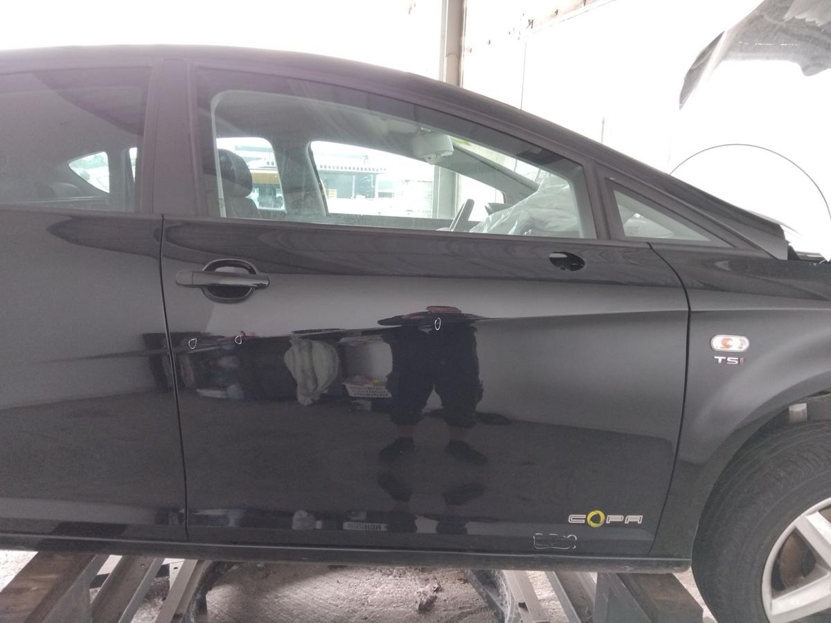 Seat Leon 2 1P Tür vorn rechts Beifahrertür phantomschwarzmetallic LZ9Y BJ2012