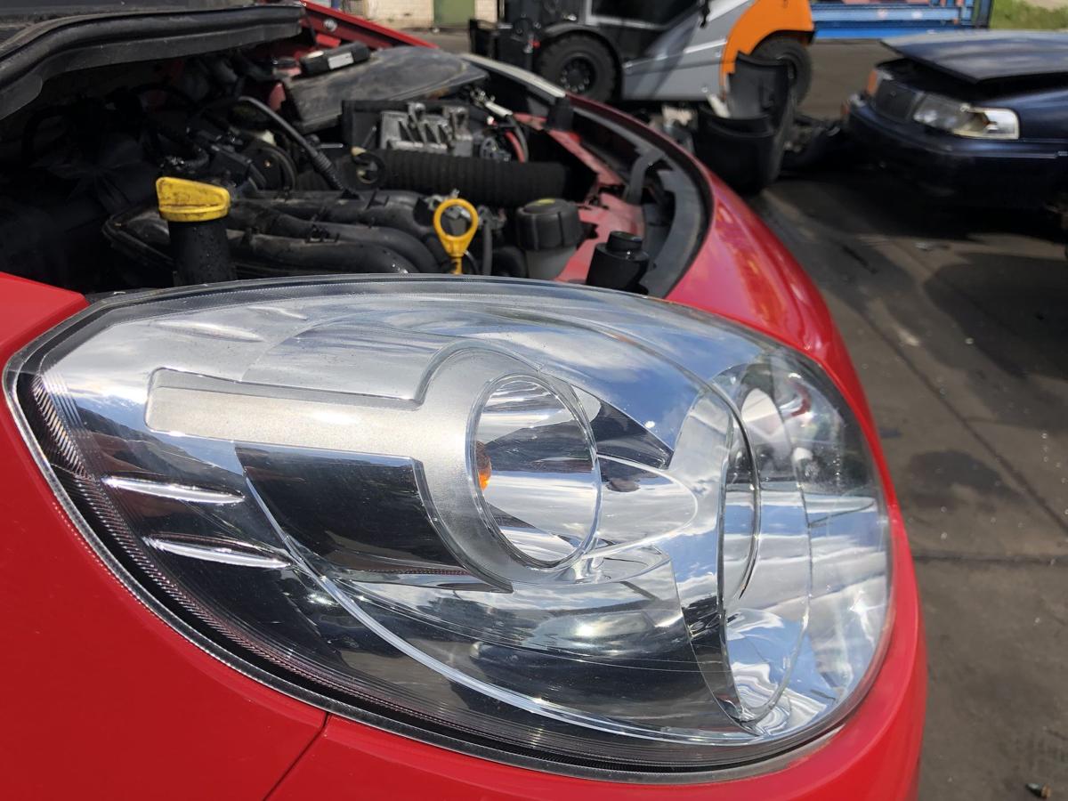 Renault Twingo II original Scheinwerfer rechts Halogen/Haupt/Licht/Front Bj2010