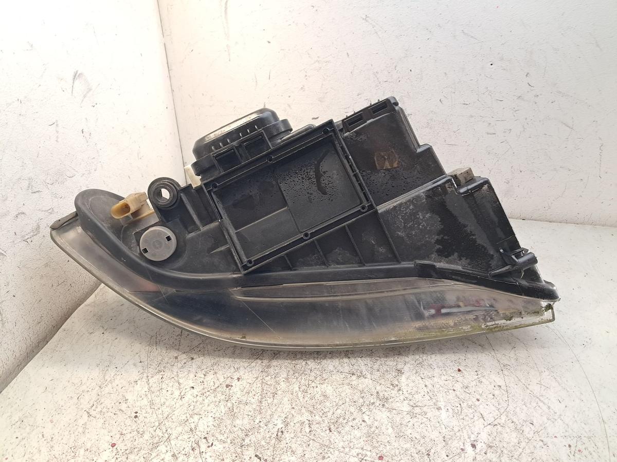 Audi A4 B5 Facelift original Scheinwerfer links Valeo mit LWR Bj.2000