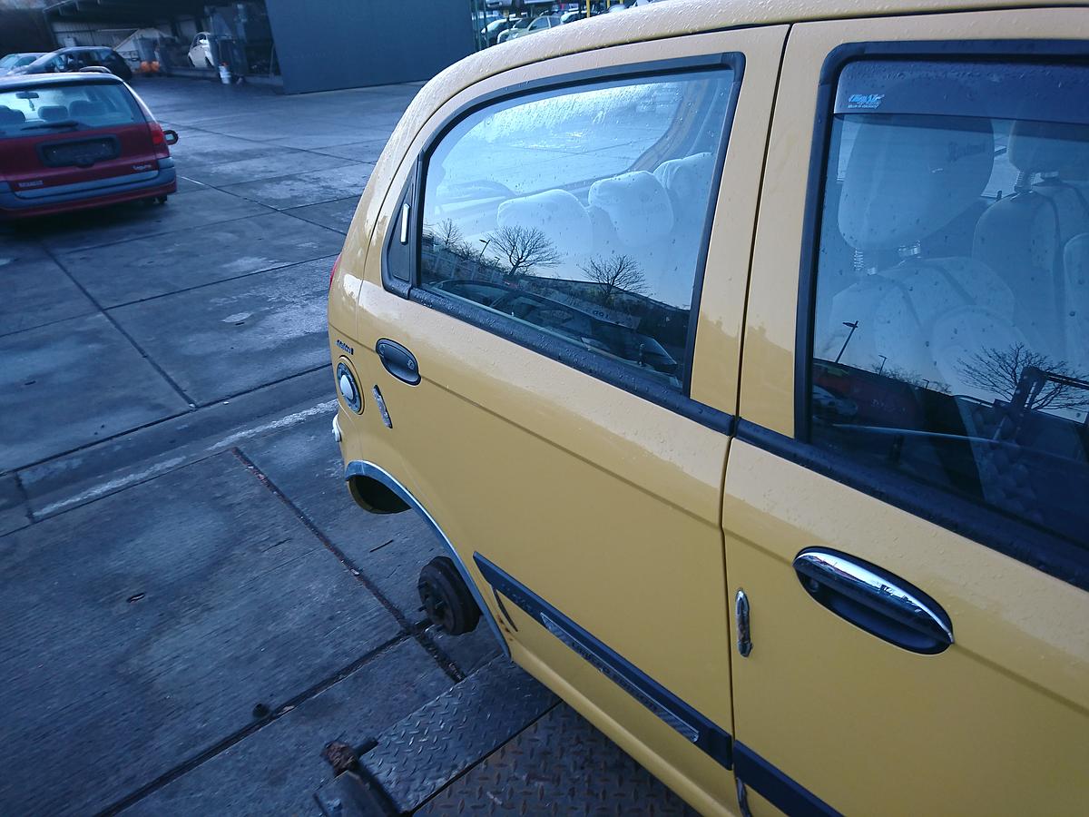 Chevrolet Matiz II 2 orig Tür hinten links electric yellow Bj 2008