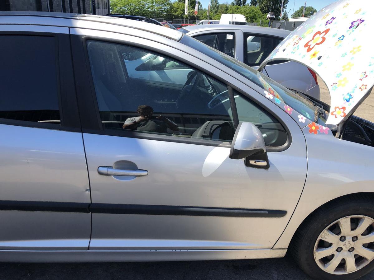 Peugeot 207 WA WC T&uuml;r vorn rechts Beifahrert&uuml;r 5 t&uuml;rer Rohbau EZR Aluminiumgrau