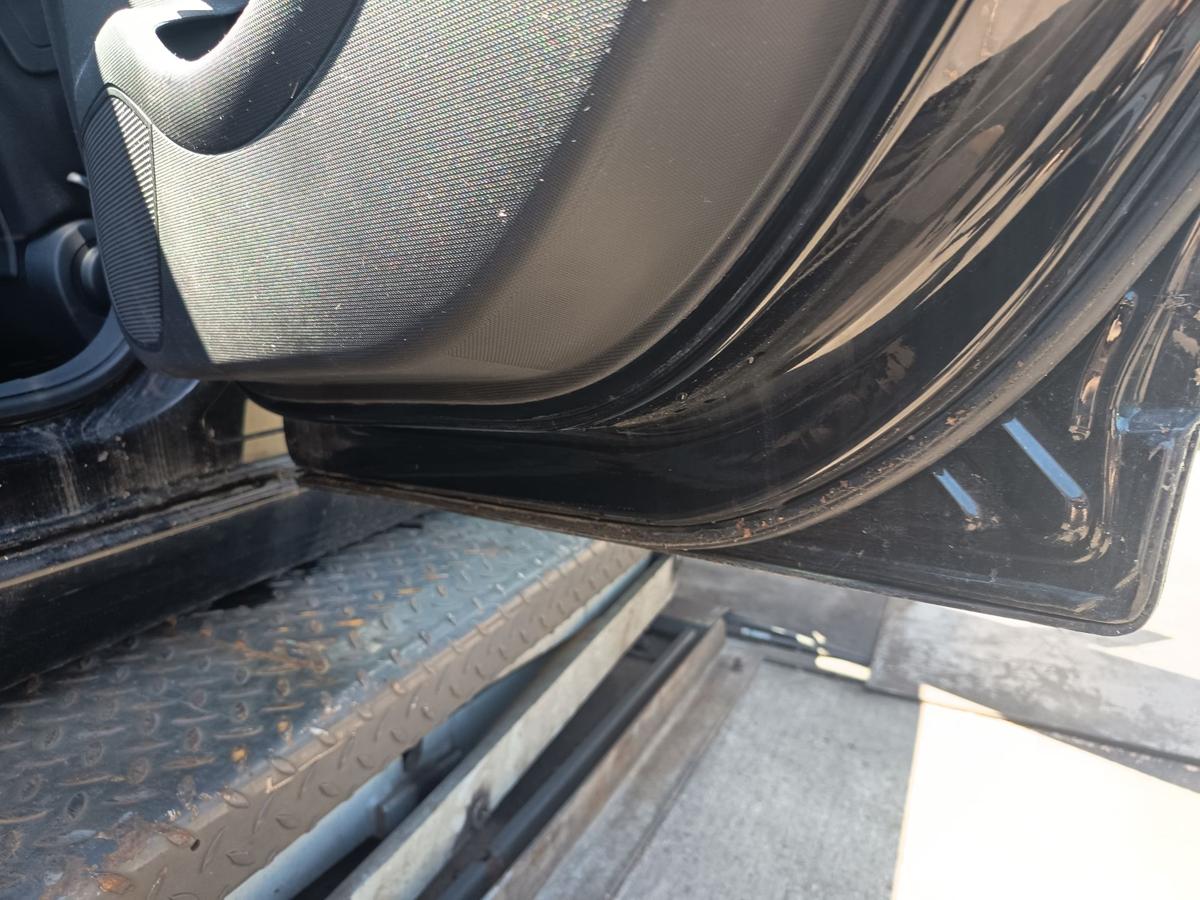 Citroen C4 5t&uuml;rig original T&uuml;r hinten rechts Fond KTV Perla Nera Bj 2008