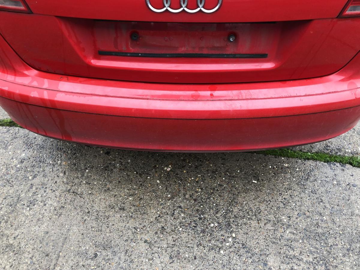 Audi A3 8PA Sportback Stoßfänger hinten Heckstoßstange Heckschürze LY3J rot