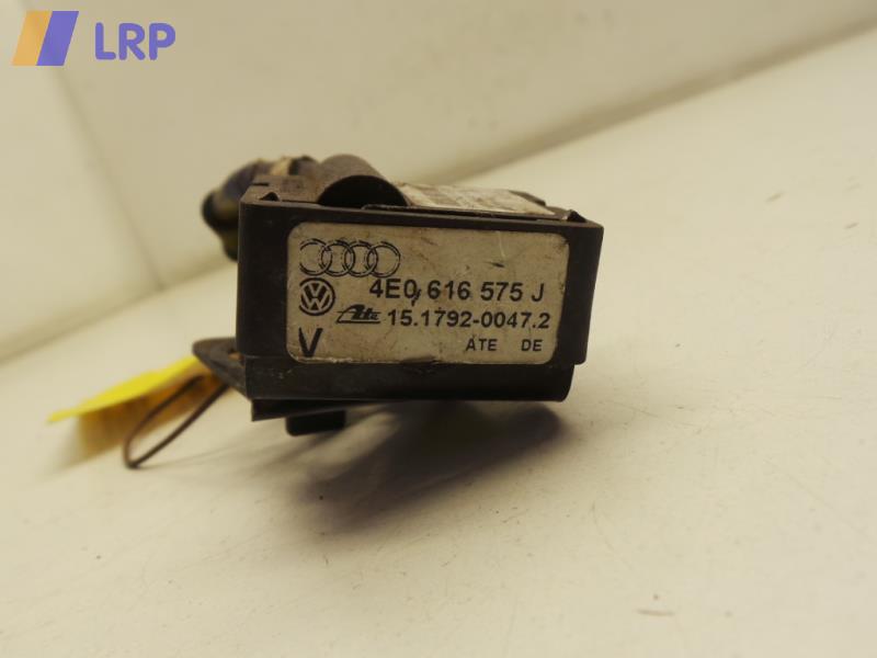 Audi A8 4E Bj.2002 Sensor hinten links 4E0616575J ATE 15179200472