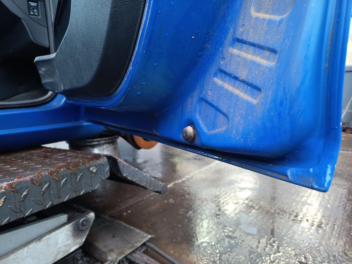 Skoda Fabia II 5J original T&uuml;r vorn rechts Beifahrer F5K Dynamic Blue Bj 2008