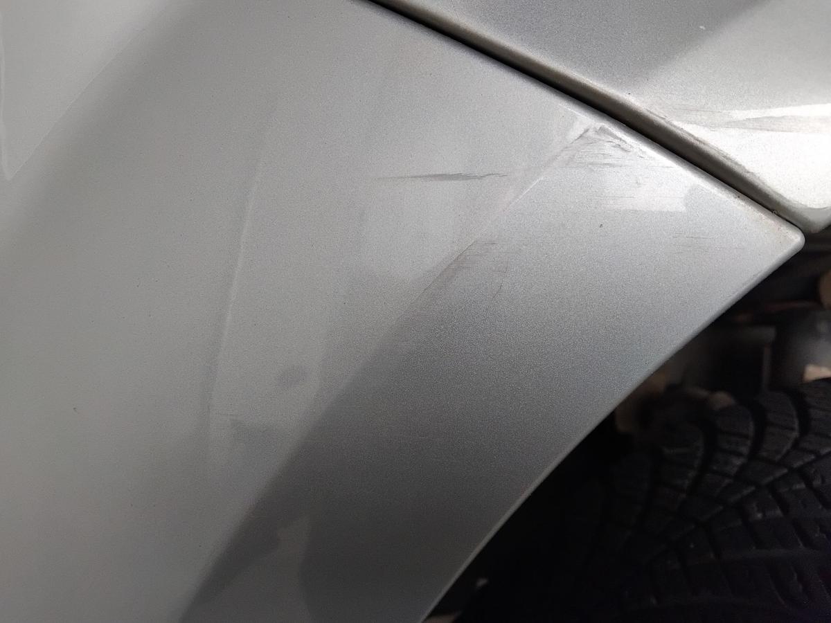 Ford Focus II DA3 original Sto&szlig;f&auml;nger Sto&szlig;stange vorn Cosmicsilbermet. BJ2004