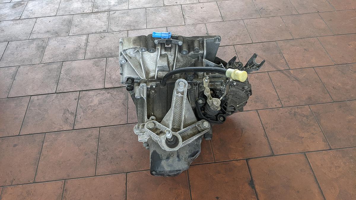 Renault Clio 3 III Getriebe JH3176 Schaltgetriebe 5 Gang 101tkm