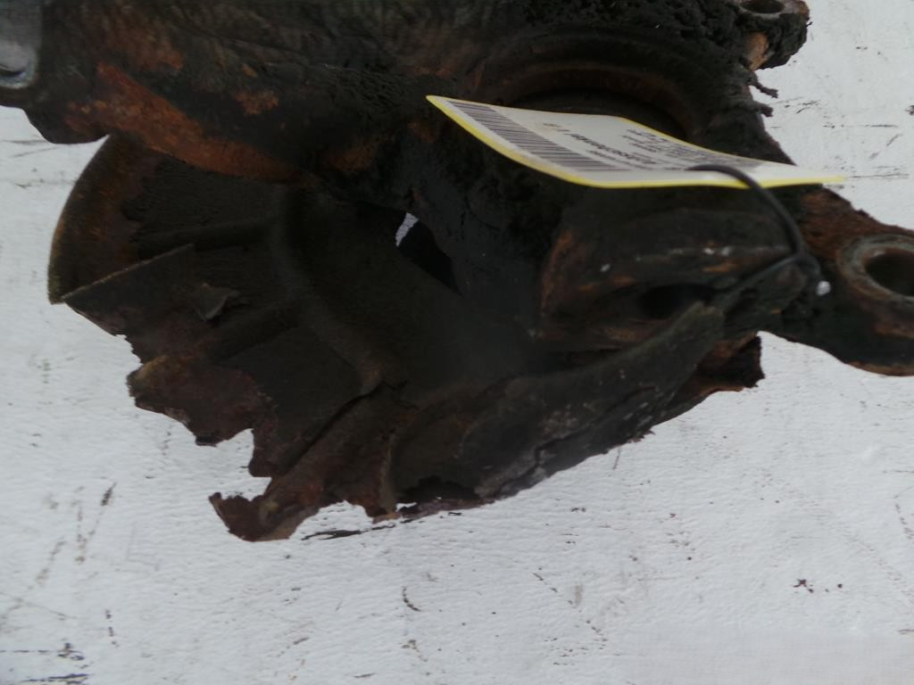 VW Caddy 2K Life Achsschenkel vorn rechts 1.9TDI 77kw Bremse 288mm Bj 05