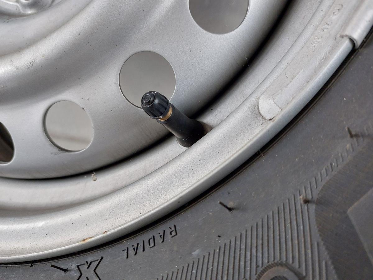 Mercedes Citan W420 Komplettrad Reifen Michelin 205/60 R16 Stahlfelge 6x16 OEM