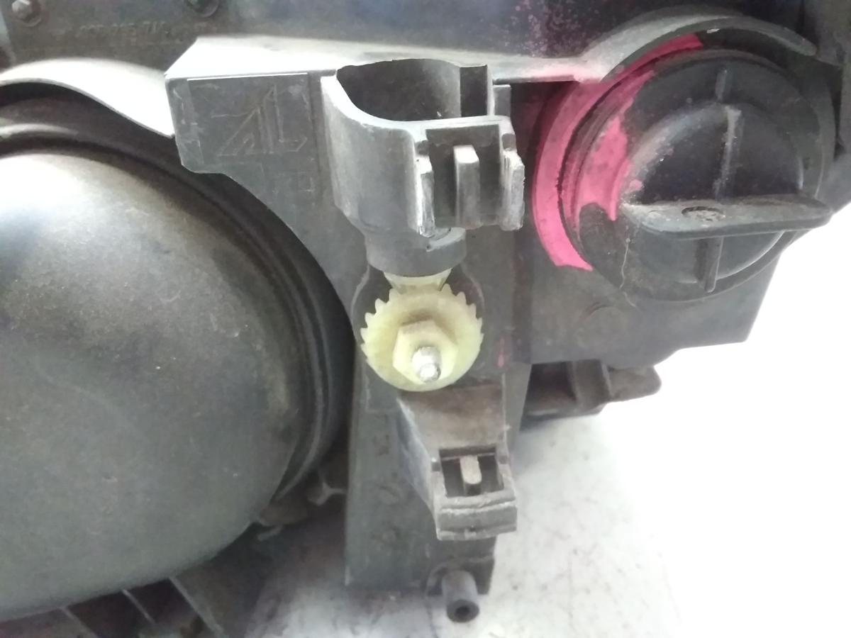 Ford Mondeo 3 BY orig Scheinwerfer rechts AL Halogen mit LWR BJ2003 0301174206