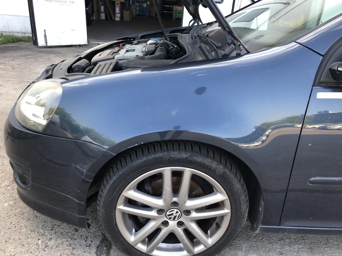 VW Golf 5 V 1K Kotfl&uuml;gel vorn links Fahrerseite Delle nur 3/5 t&uuml;rer LC5F OEM