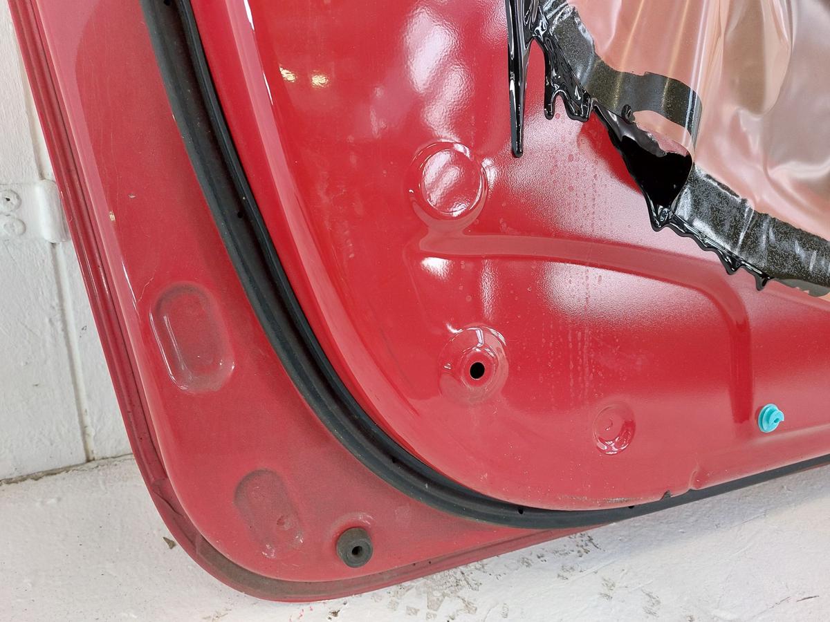 Toyota Yaris XP9 T&uuml;r vorn links Fahrert&uuml;r nur f&uuml;r 3 t&uuml;rer 3P0 Super Red