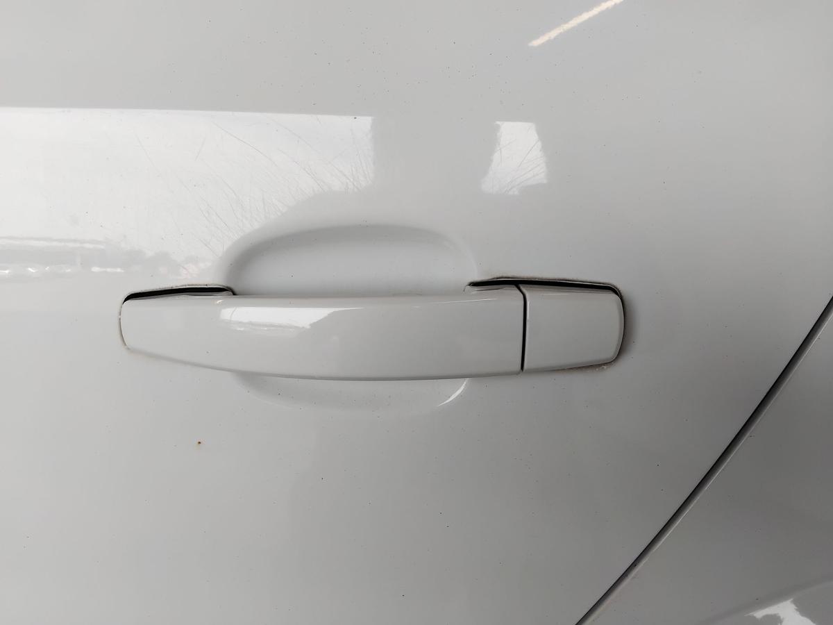 Opel Vectra C Kombi T&uuml;r hinten links Z474 Casablancawei&szlig; BJ2007