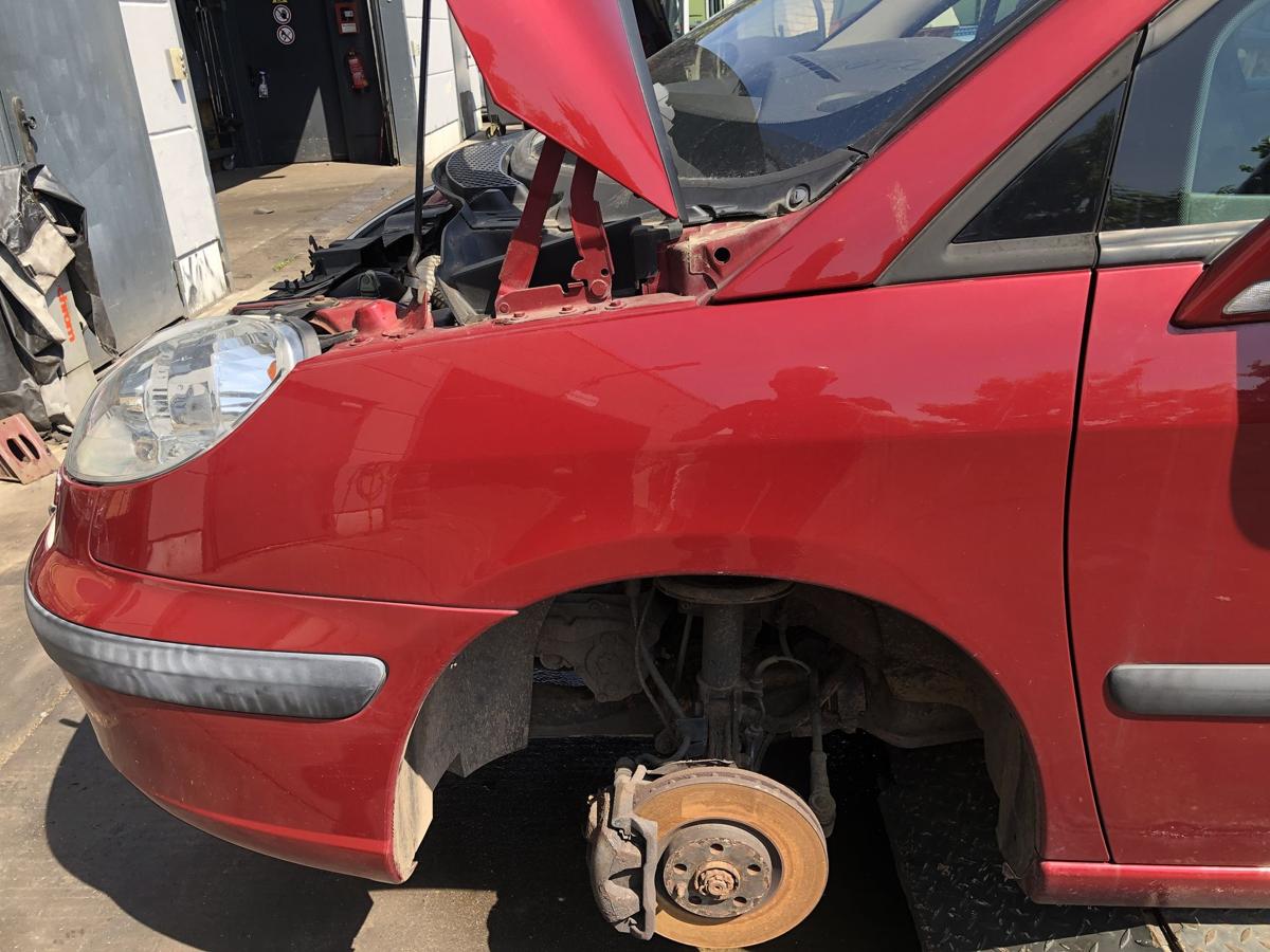 Peugeot 807 original Kotflügel vorn links Seitenteil KKQ Tiefrot Bj 2004