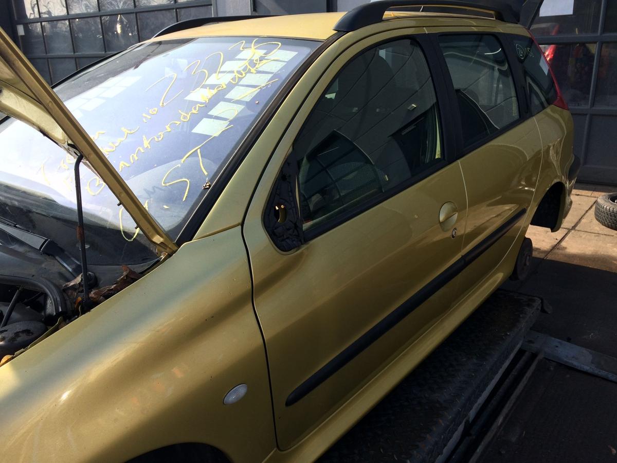 Peugeot 206sw orig Tür vorn links Fahrer KAW Persepolisgelb met Bj 2004